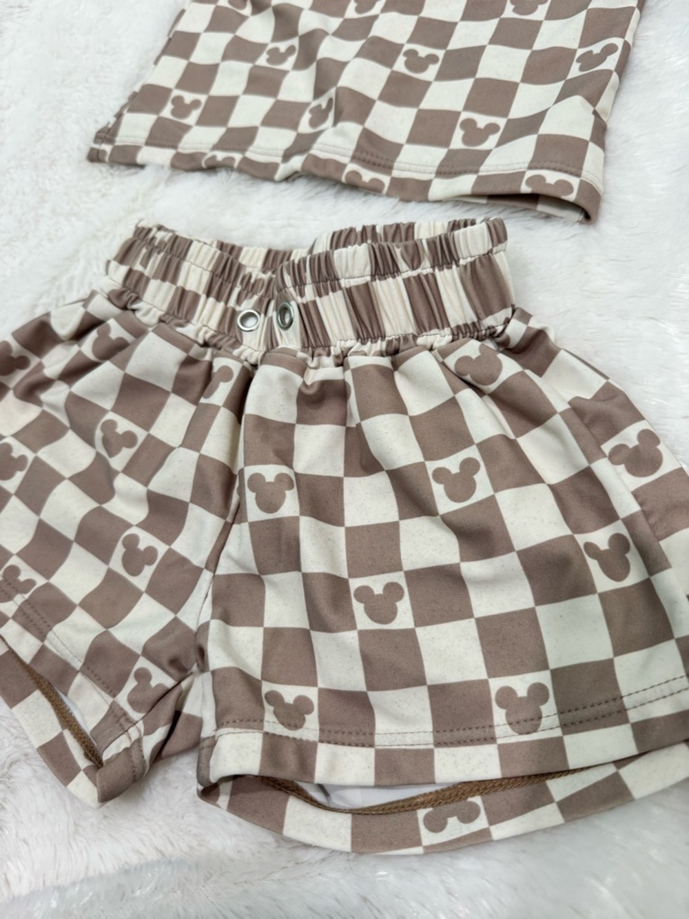Magical Little Babes RARE Boys Swim 12-18m Checkered Brown/White - Picture 3 of 6